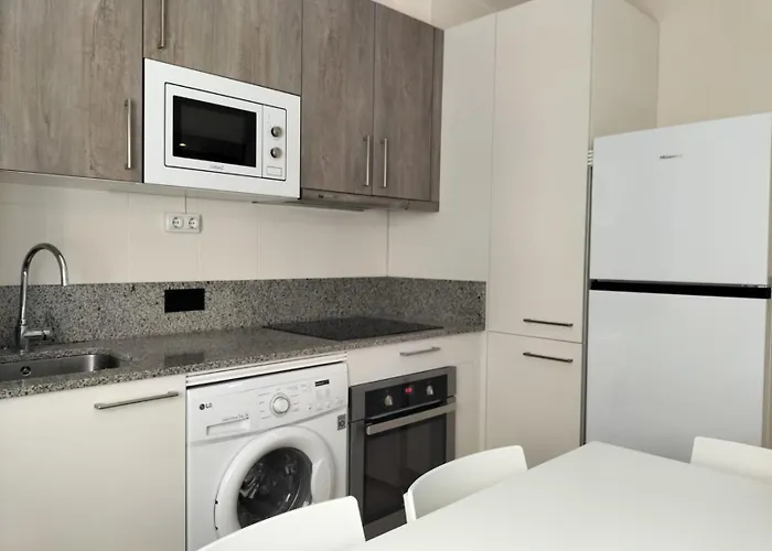 Playa Ondarreta Apartment